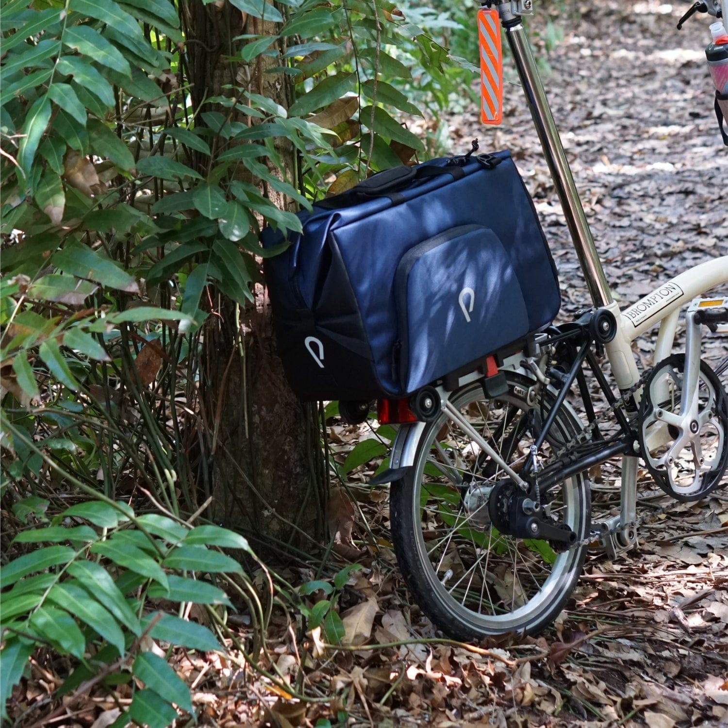 Vincita Co., Ltd. bicycle bag Big Nash Rack Bag