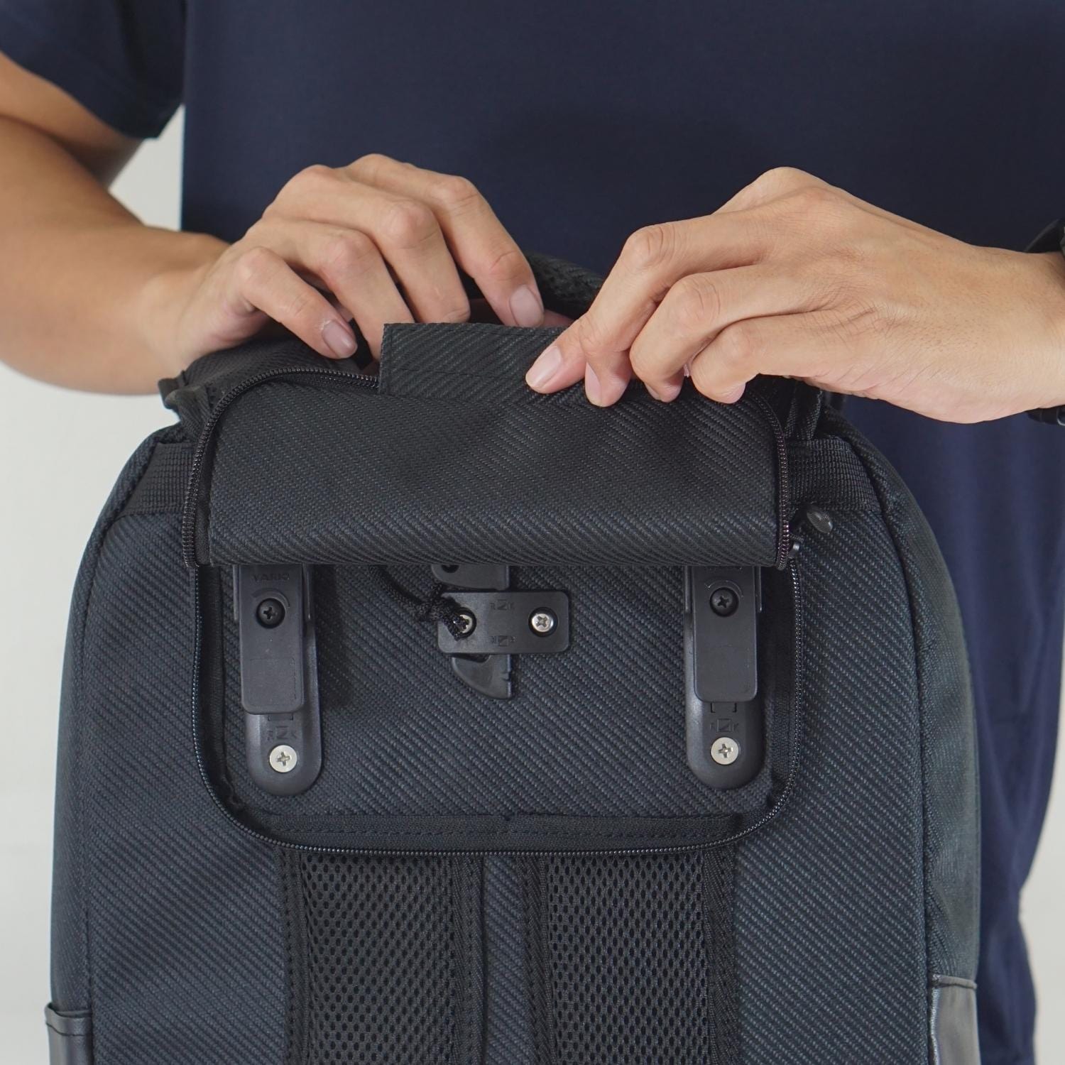 Vincita Co., Ltd. bicycle bag Black Link 2-In-1 Pannier Laptop Backpack