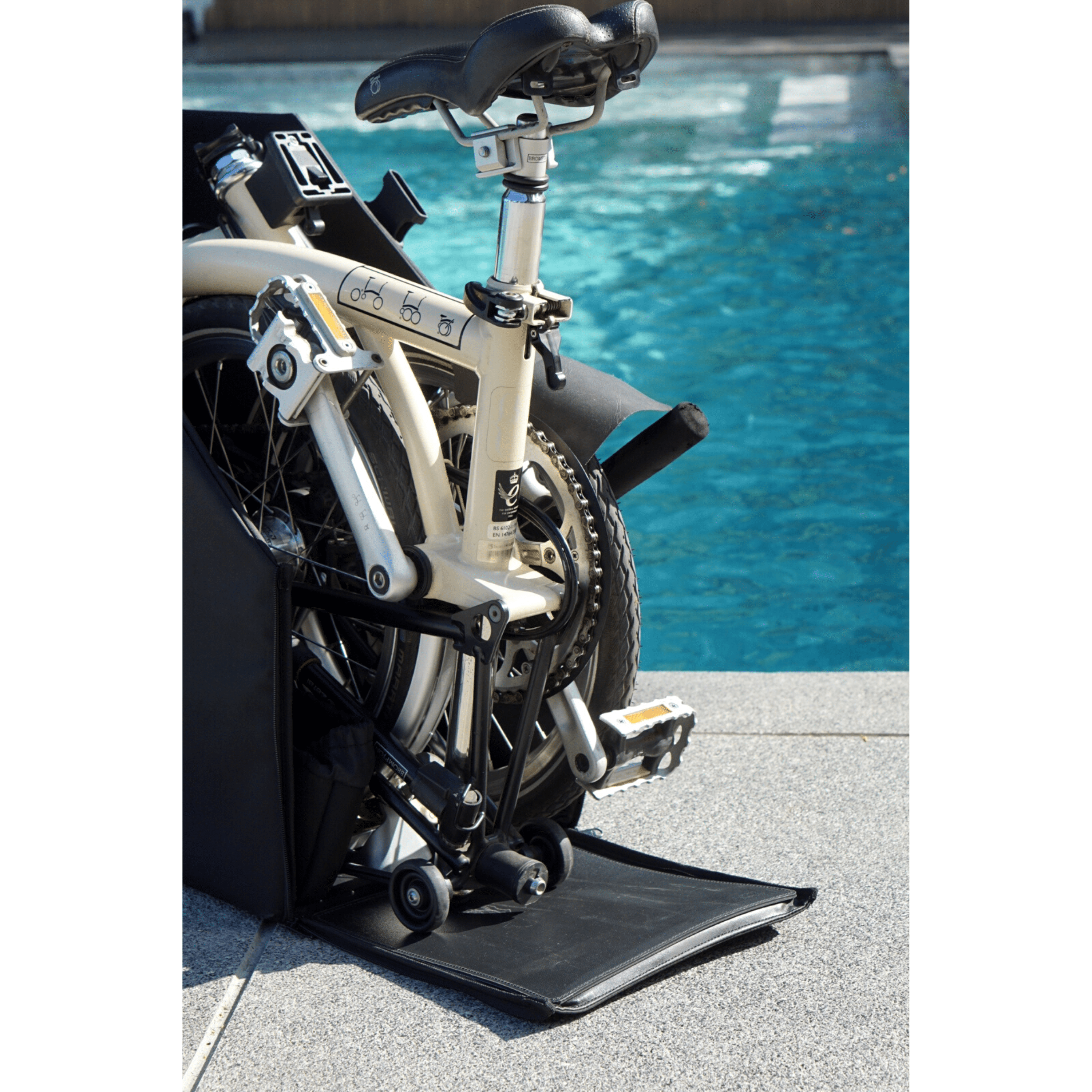 Vincita Co., Ltd. Keeper Brompton Box