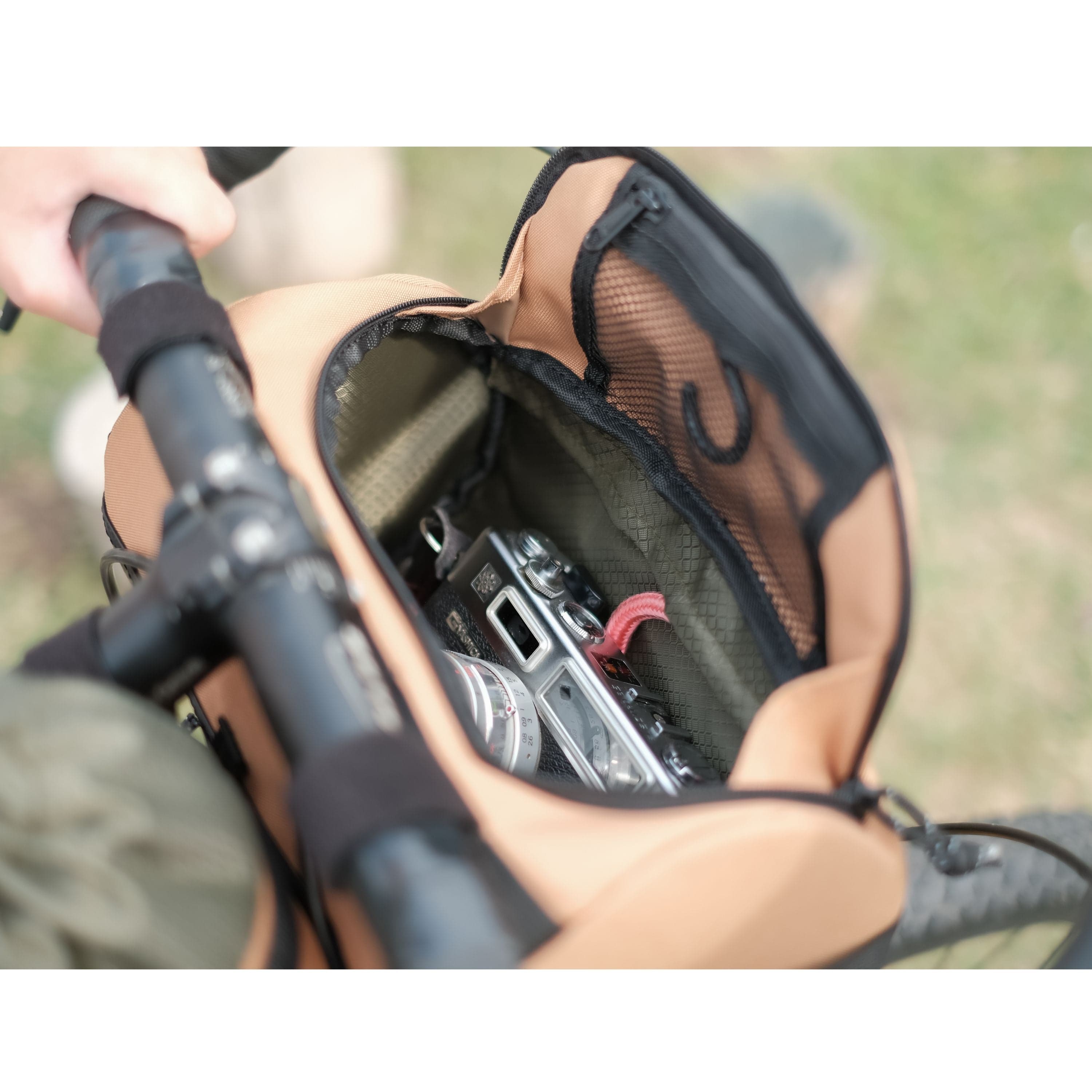 Vincita Co., Ltd. Everywhere Handlebar Bag