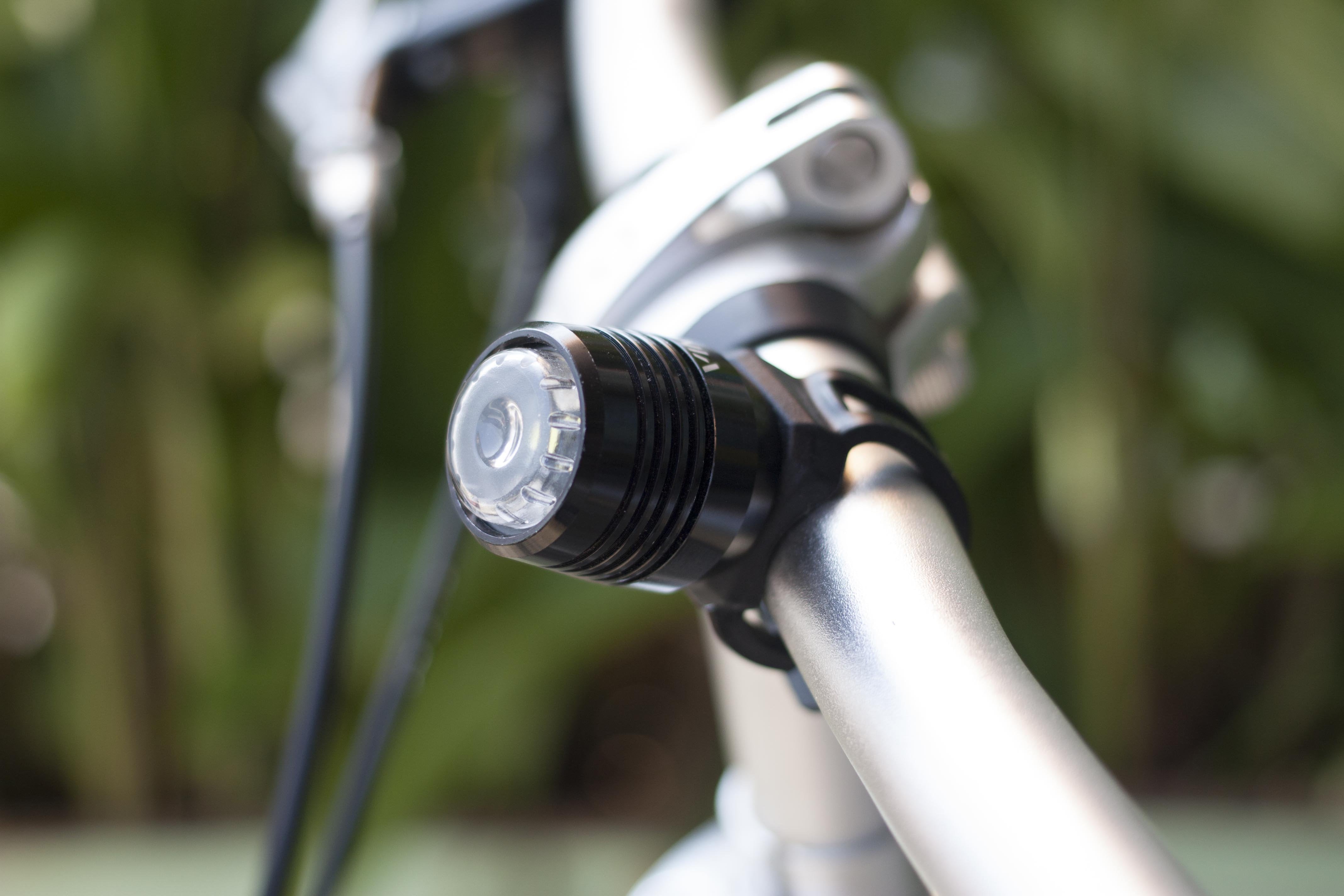 Vincita Co., Ltd. Accessories A094 Front Rechargable Light (USB)