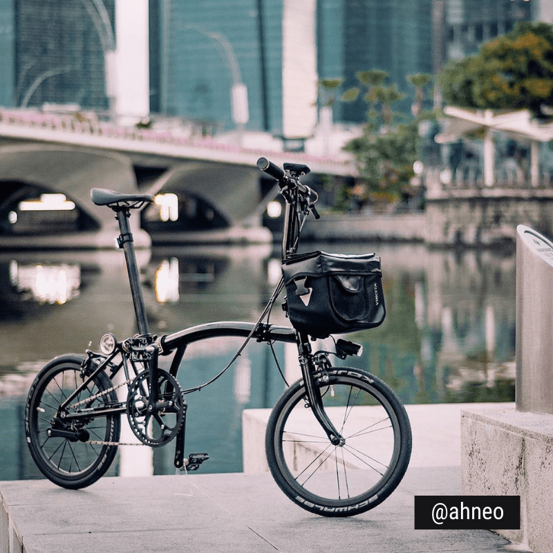 Vincita Co., Ltd. Hydra Waterproof Front Bag