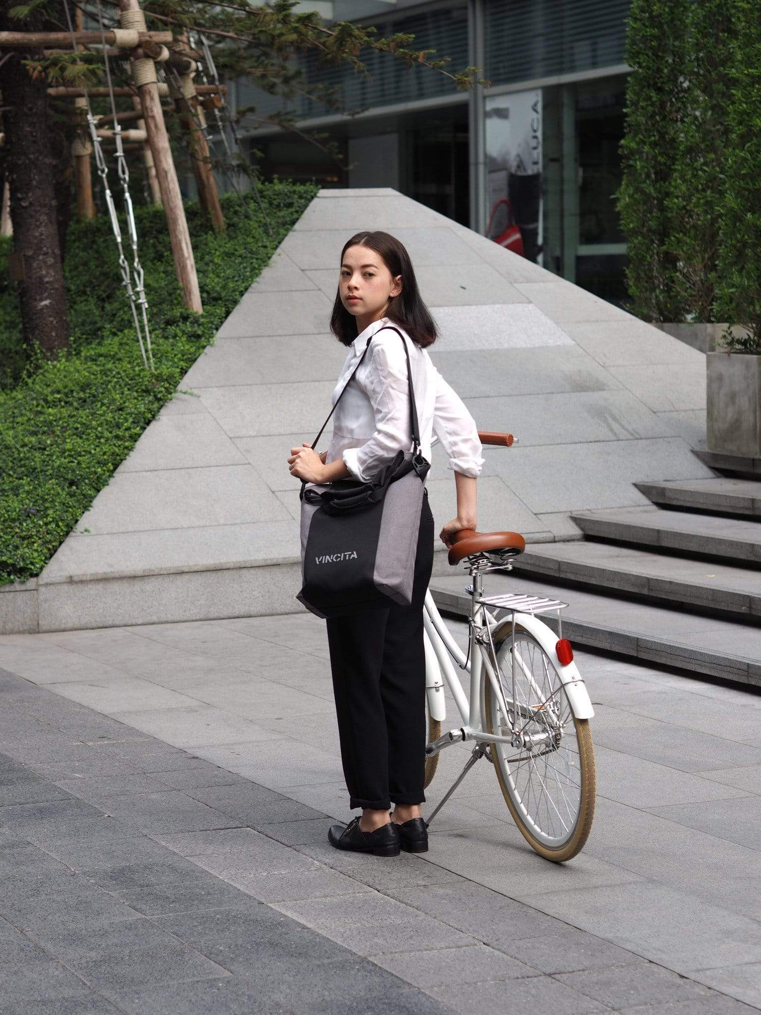 Vincita Co., Ltd. bicycle bag Noah tote pannier